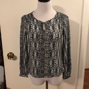 Dalia Collection geometric pattern top
